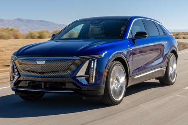 Image of Cadillac LYRIQ