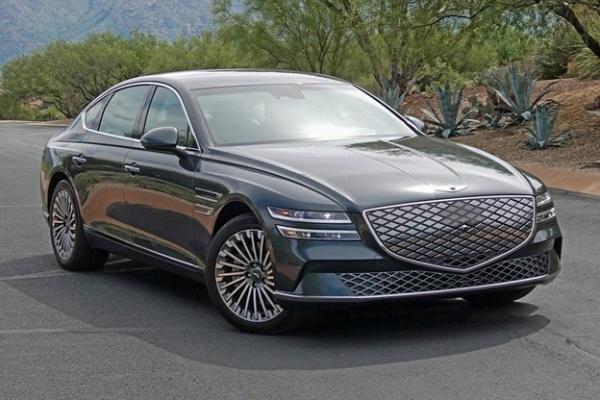 Image of Genesis Electrified G80
